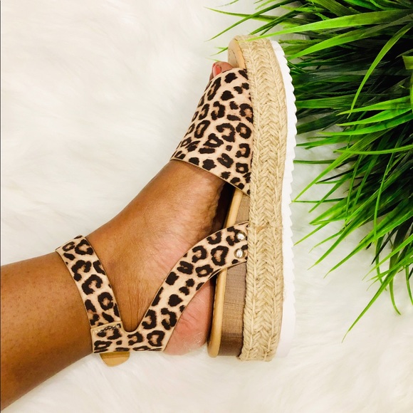5⭐️OAT CHEETAH PLATFORM SANDALS WEDGES - Shoe - Picture 5 of 7